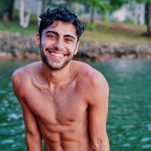 Meet your Posher, Arman